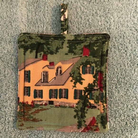 5 Different Winter Themed Pot Holders - Picture 8 of 11